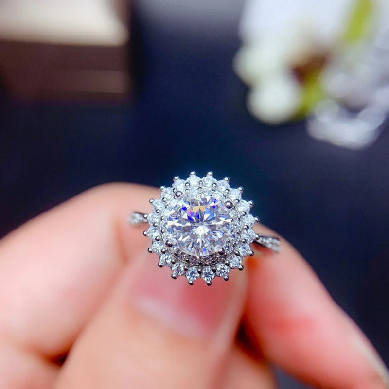 Silver Plated Anti Tarnish American Diamond Crushed Ice Cut Silver Geometric Contemporary Finger Ring